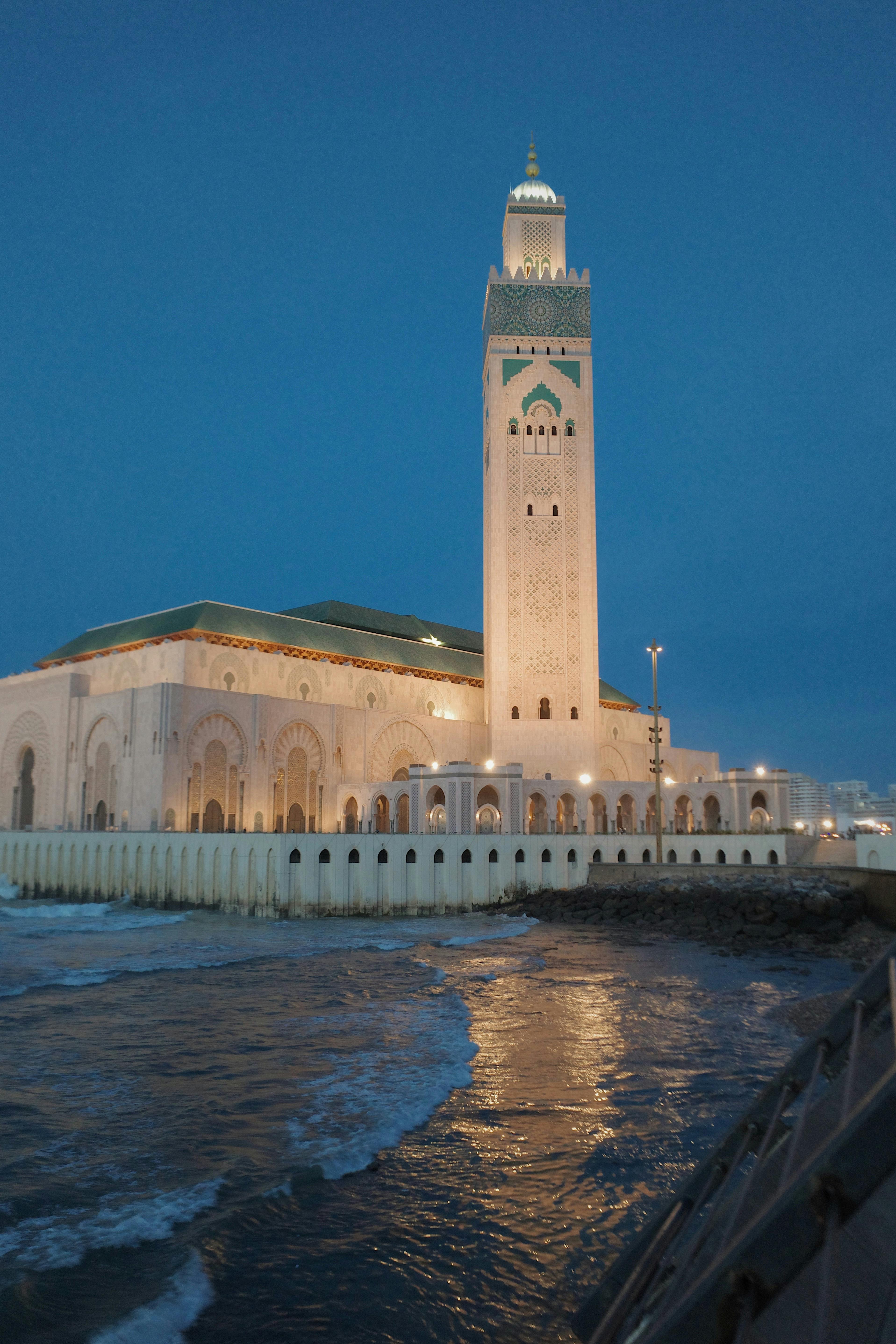 La monumentale Moschea Hassan II di Casablanca